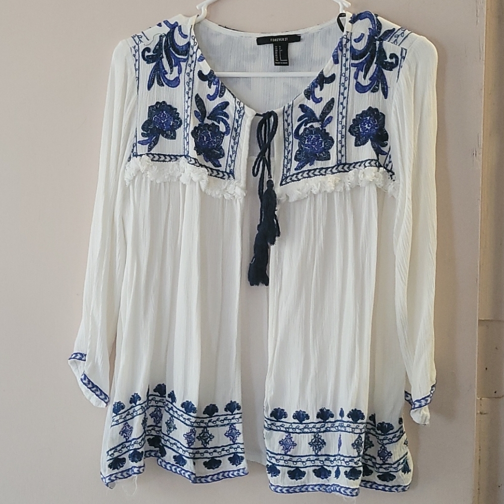 Forever 21 white long sleeve cardigan top